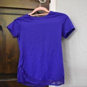 Athleta shirt